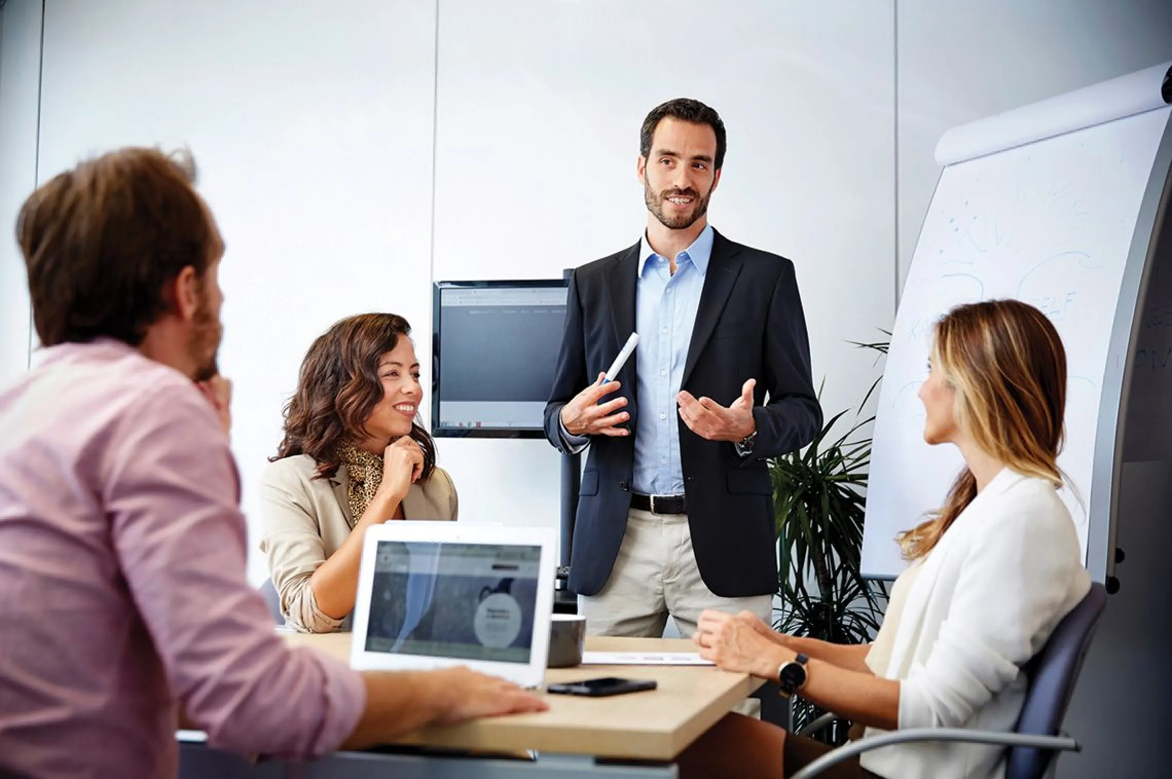 Spotkanie robocze przy planowaniu procesu inwestycyjnego